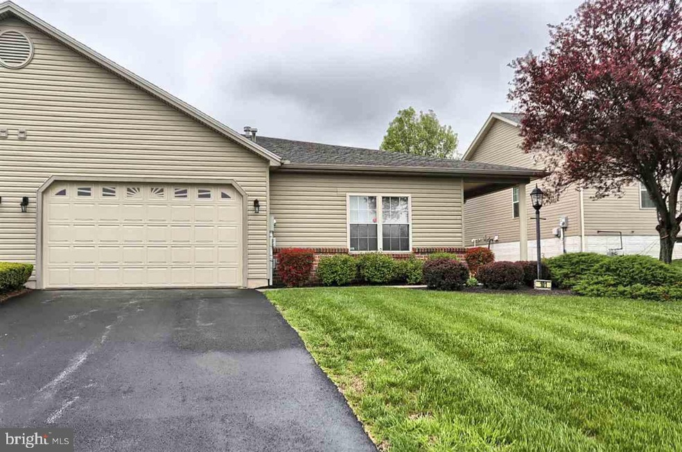 101 Leonard Ln, Harrisburg, PA 17111 - photo 1