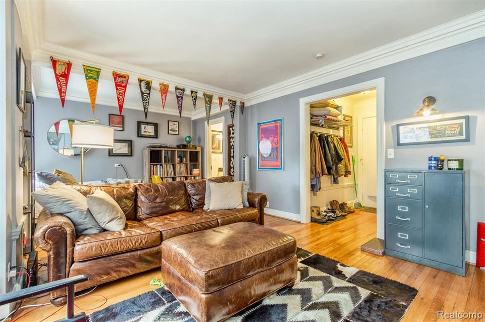 15 E Kirby St unit 325, Detroit, MI 48202 - photo 1