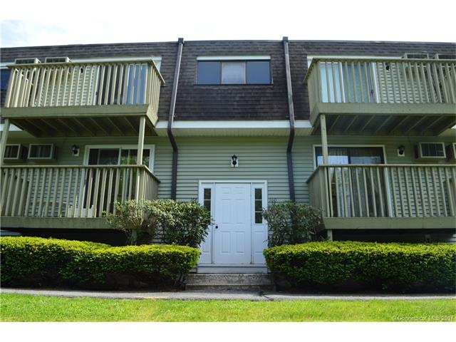 160 Churchill Dr, Newington, CT 06111 - photo 1