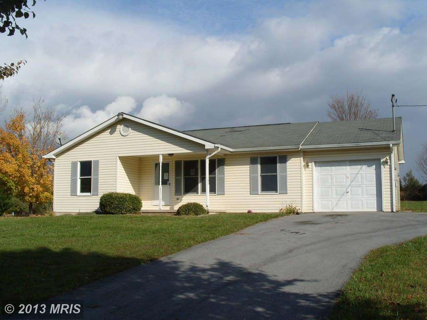 3091 Specks Run Rd, Bunker Hill, WV 25413 - photo 1