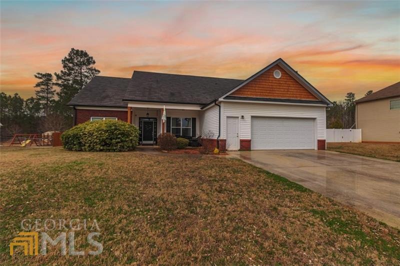 40 Meadow Overlook Dr, Covington, GA 30016 - photo 1