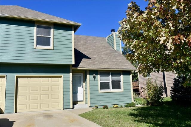 Amazing Value on This Well Kept Townhome!