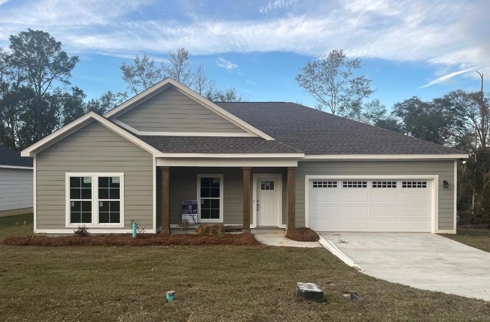 152 Memory Ln, Eufaula, AL 36027 - photo 1