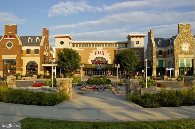 42542 Mayflower Terrace unit 42542, Ashburn, VA 20148 - photo 1