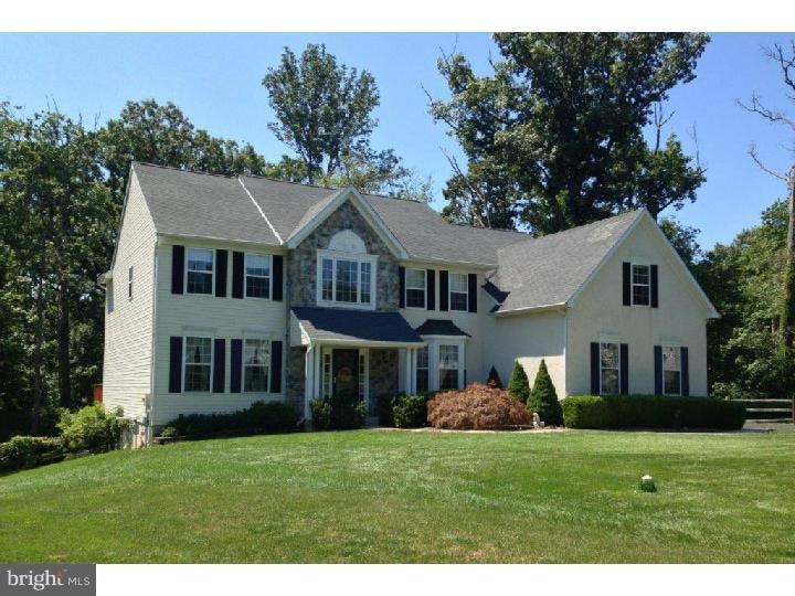 406 Forest Ln, North Wales, PA 19454 - photo 1