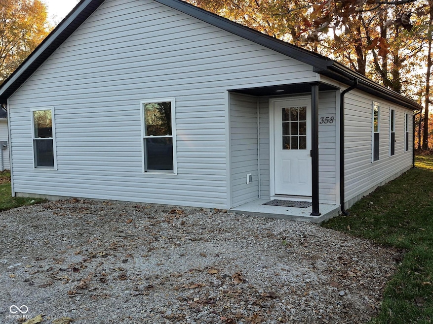 358 S Oak St, Austin, IN 47102 - photo 1