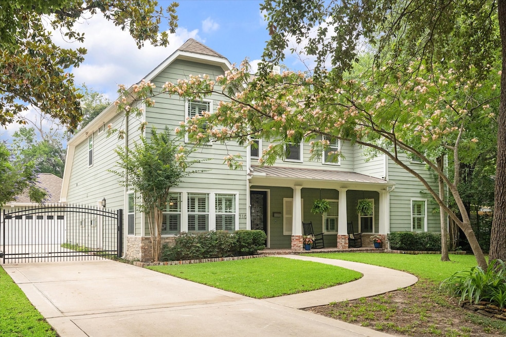 710 W 39th St, Houston, TX 77018 - photo 1