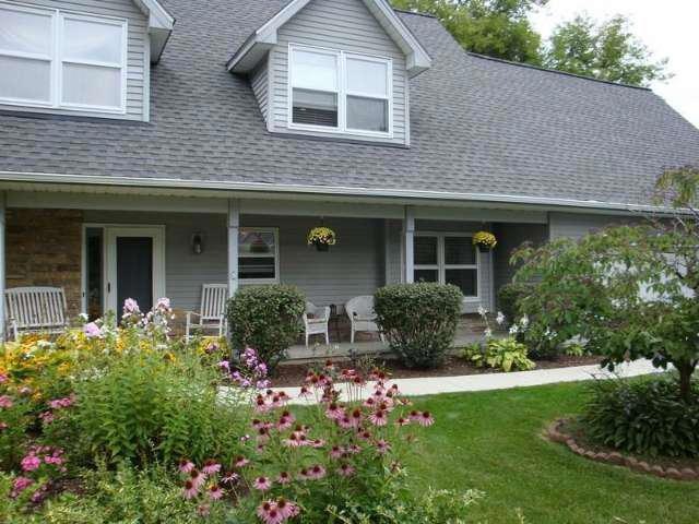 Front Entrance - Beautifully Landscaped