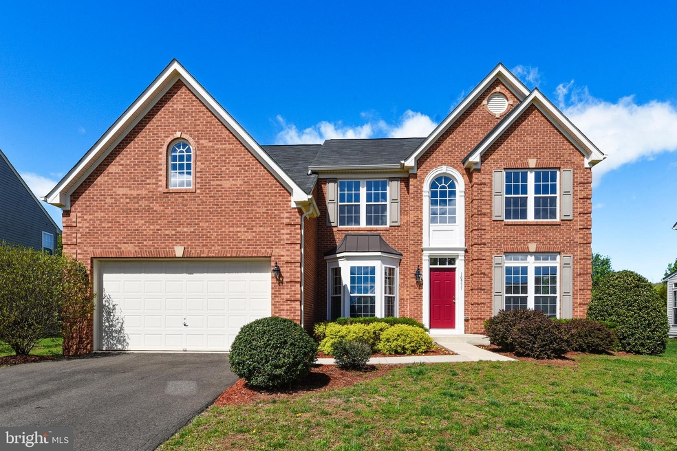 10931 Southcoate Village Dr, Bealeton, VA 22712 - photo 1