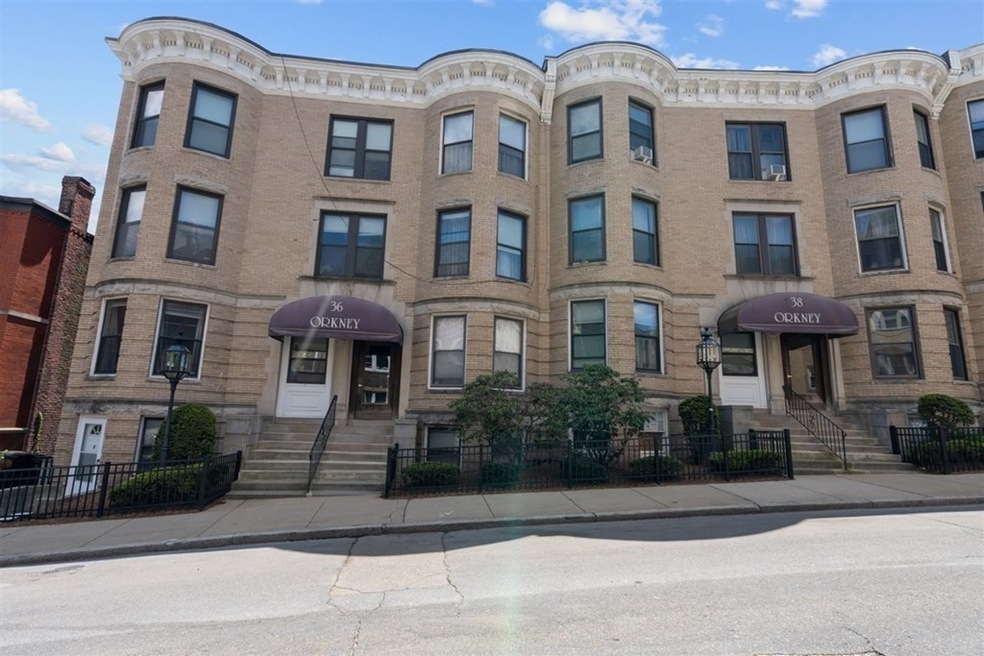 36 Orkney Rd unit 4, Brighton, MA 02135 - photo 1