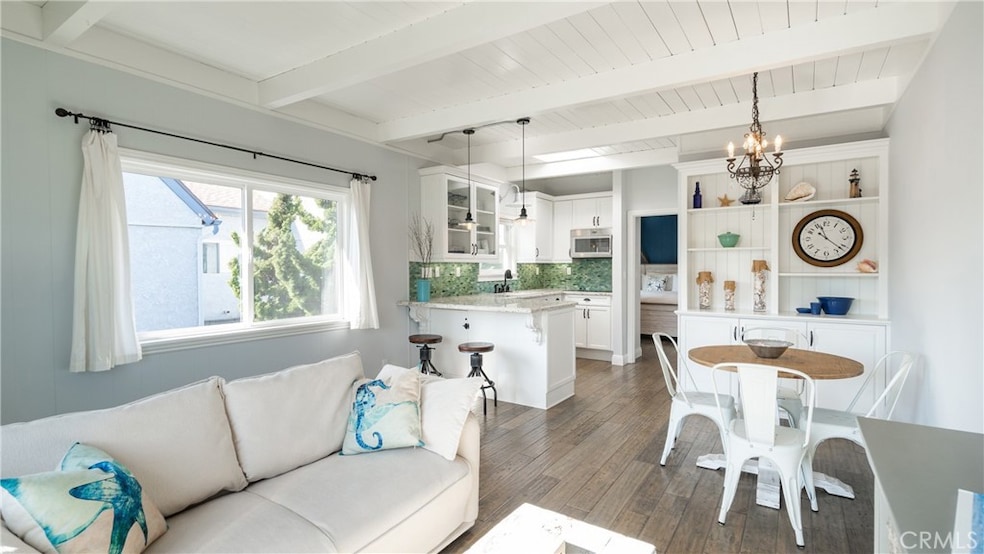 5510 Driftwood St unit 4, Oxnard, CA 93035 - photo 1