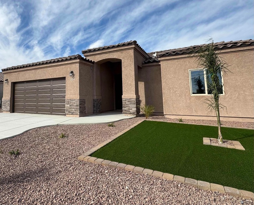 Sold $325,000 • Co-Listing Agent