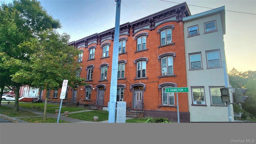 61 S Hamilton St, Poughkeepsie, NY 12601 - photo 1