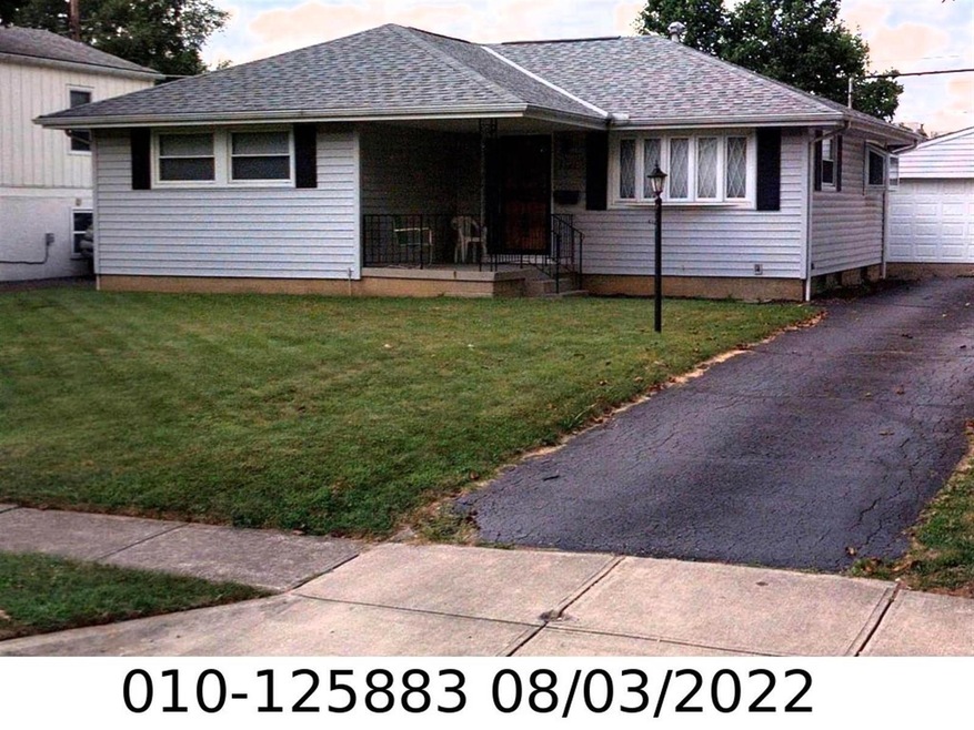 1386 Pershing Dr, Columbus, OH 43224 - photo 1