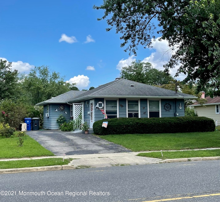 Sold $250,000 • Co-Listing Agent