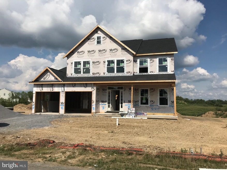 1054 Emilys Ct, Greencastle, PA 17225 - photo 1