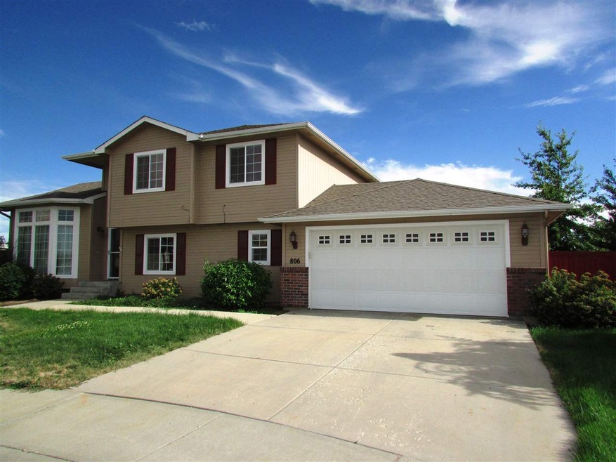 806 E Ryan Ct, Medical Lake, WA 99022 - photo 1