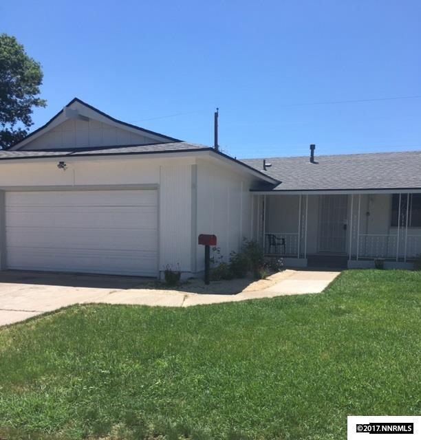 3225 Vickie Ln, Sparks, NV 89431 - photo 1