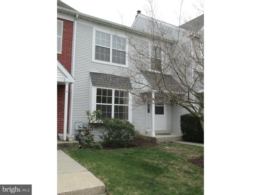 616 Greentree Ln, Norristown, PA 19403 - photo 1