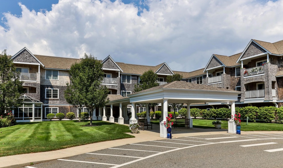 Dillingham Place Condominiums unit 314, Falmouth, MA 02540 - photo 1