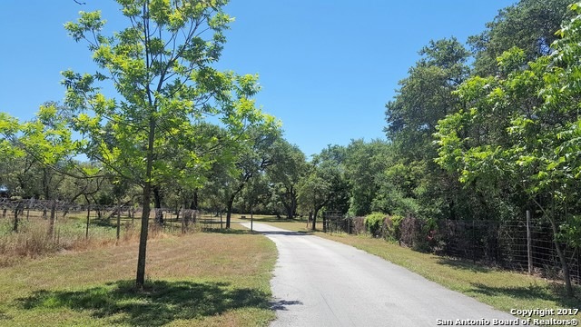 11320 Sunset Blvd, Helotes, TX 78023 - photo 1