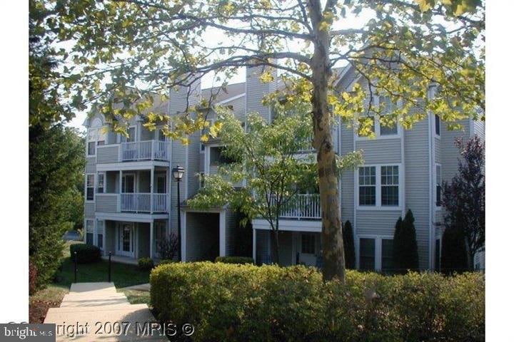6300 Bayberry Ct unit 1103, Elkridge, MD 21075 - photo 1