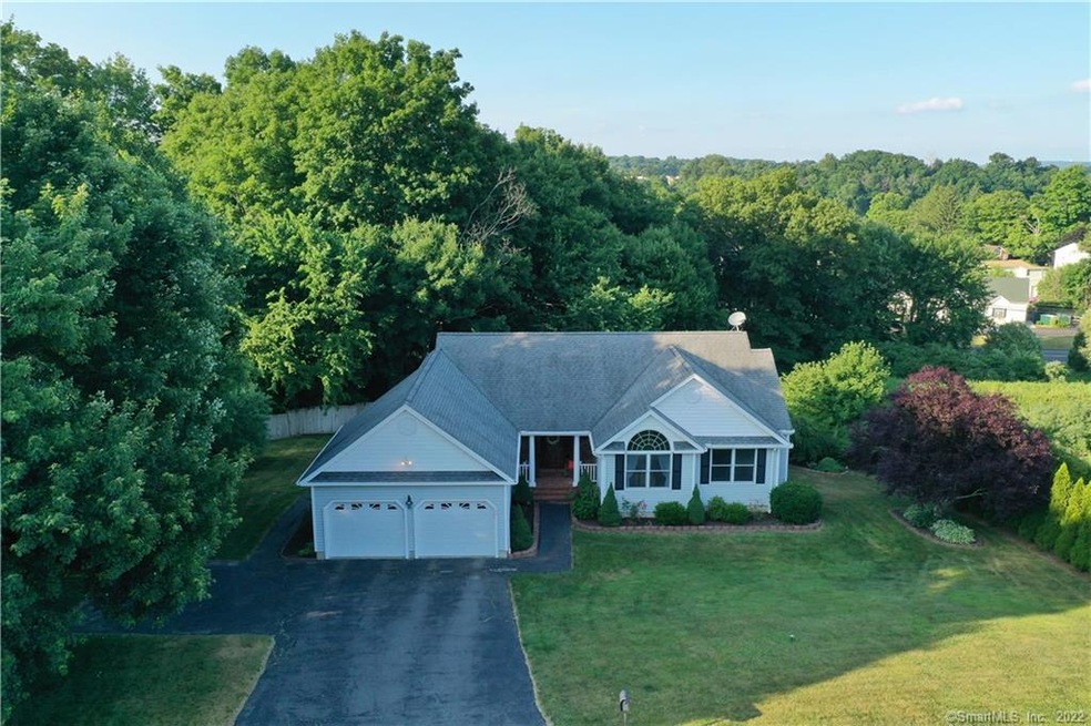 68 Pond View Dr, Watertown, CT 06795 - photo 1