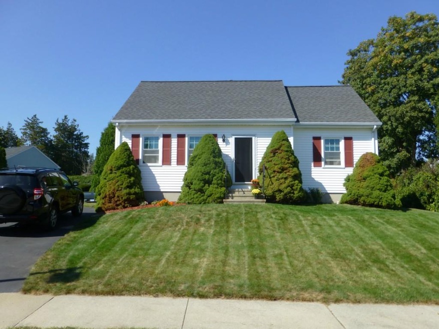 15 Penny Ln, New London, CT 06320 - photo 1