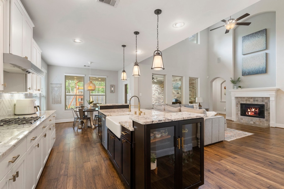 For Sale $525,000 • Co-Listing Agent