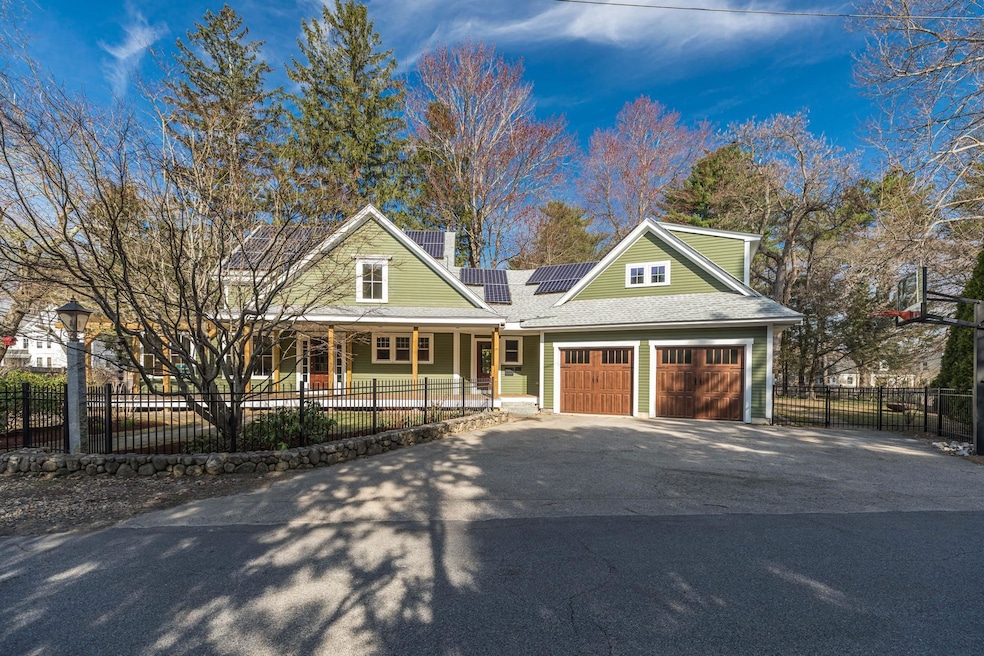 Sold $1,040,000 • Co-Listing Agent