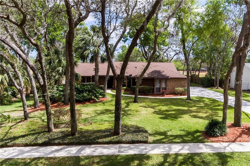 Welcome to 755 Sybilwood Cir!