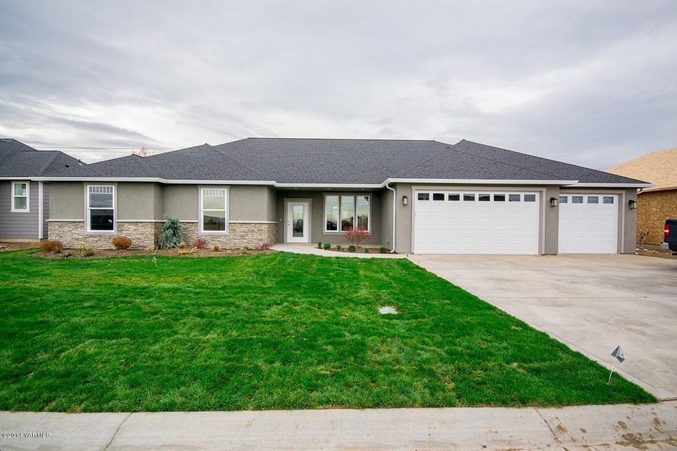 2106 Ruby Way, Yakima