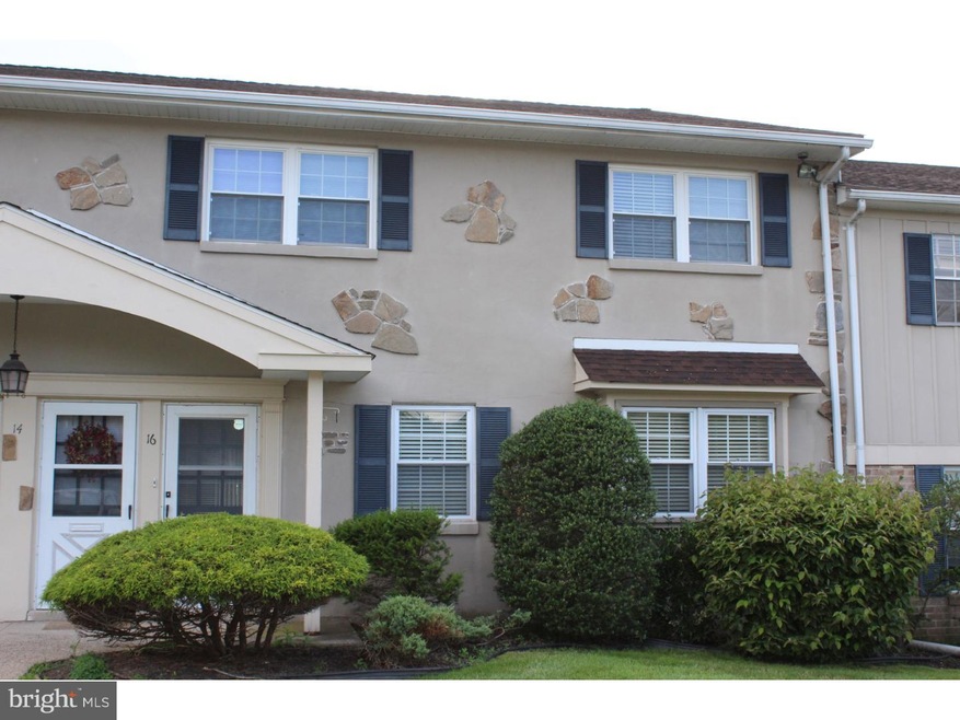 16 Derry Dr, North Wales, PA 19454 - photo 1