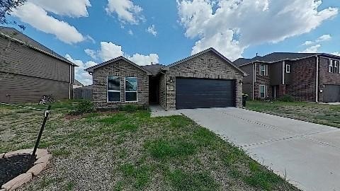 2923 Silverhorn Ln, Rosenberg, TX 77471 - photo 1