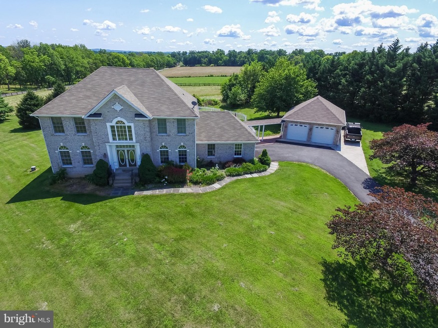 15770 Purcellville Rd, Purcellville, VA 20132 - photo 1