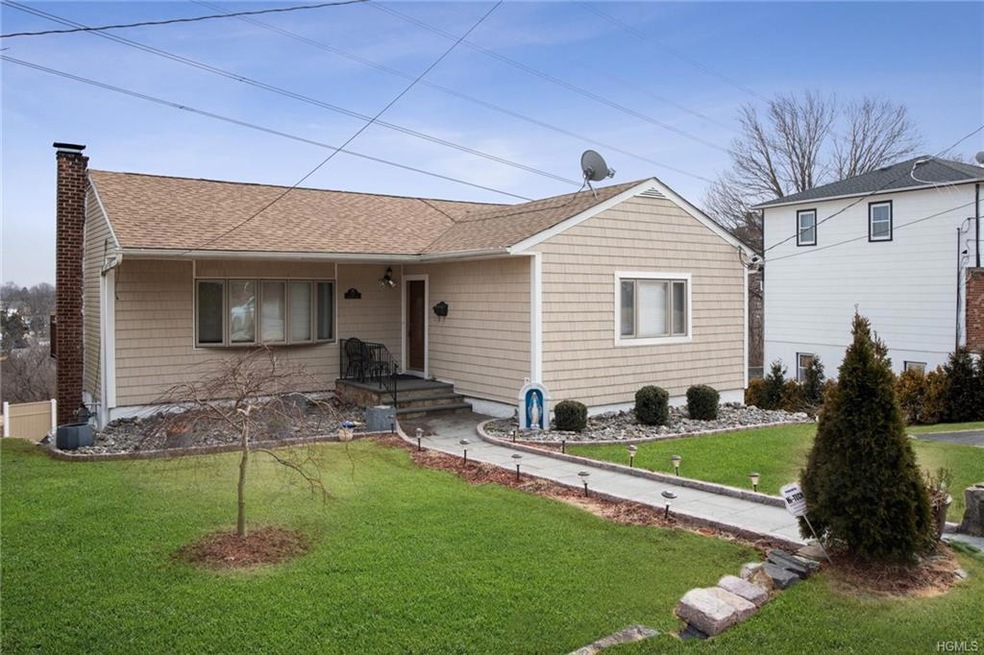 133 Roundhill Dr, Yonkers, NY 10710 - photo 1