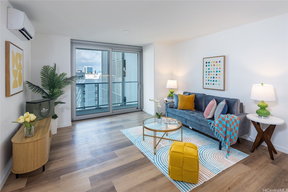 For Sale $912,000 • Co-Listing Agent