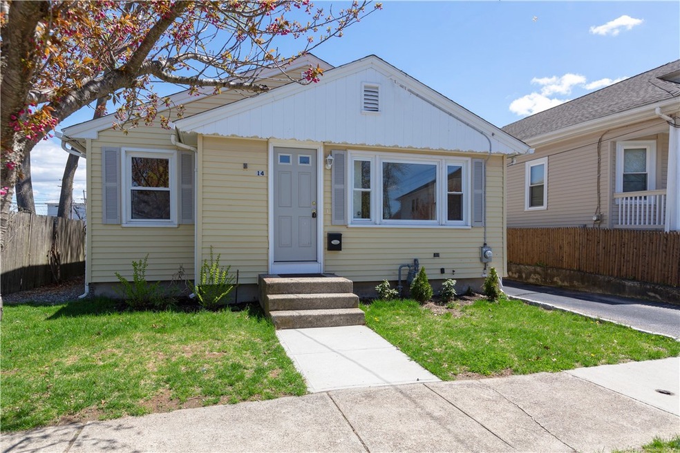 Charming Single Level Ranch in the Heart of Elmhur