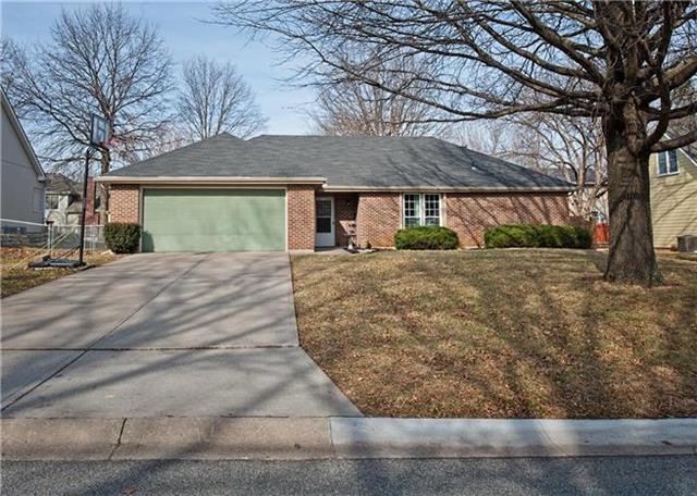 14906 W 94th St, Lenexa, KS 66215 - photo 1