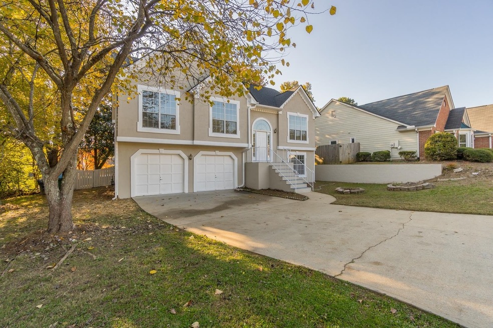 2160 Fairway View Ln, Duluth, GA 30096 - photo 1