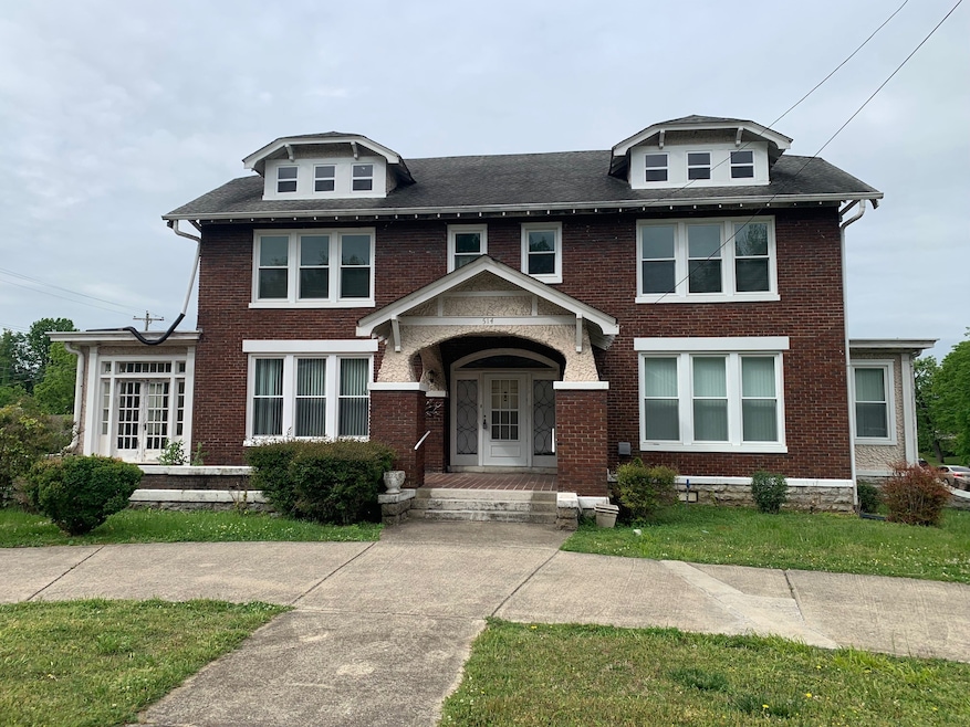 514 Belmont Ave, Shelbyville, TN 37160 - photo 1