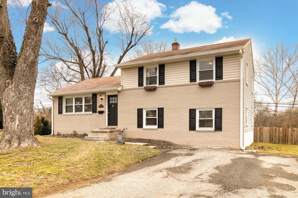 8203 Thornton Rd, Towson, MD 21204 - photo 1