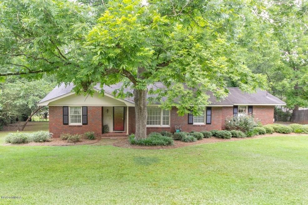 1009 Normandy Road