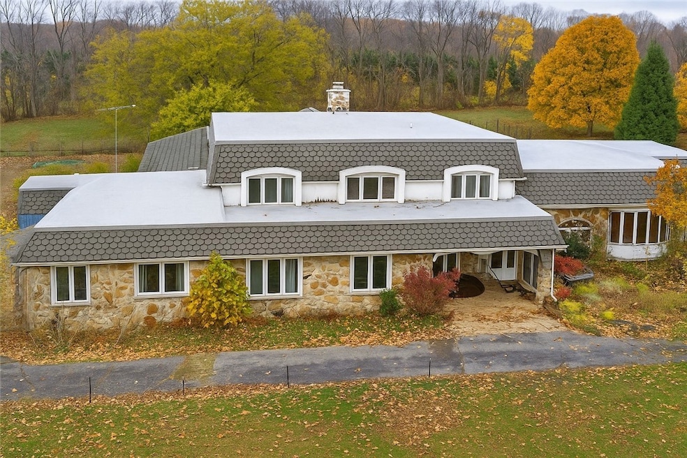 1855 N Union St, Spencerport, NY 14559 - photo 1