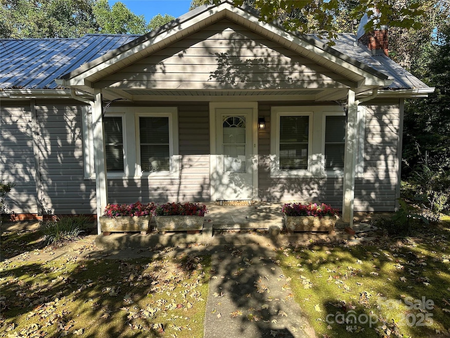 290 Old Highway 10 W, Marion, NC 28752 - photo 1