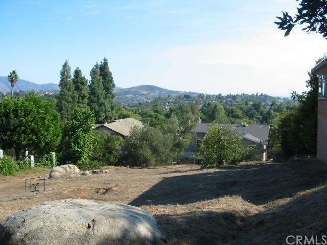 VIEW FROM THE TOP OF THE LOT SHOWING THE VIEWS AND