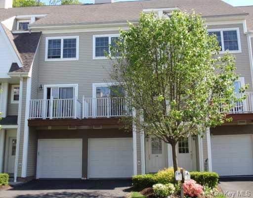 120 Crystal Hill Dr unit 58, Pomona, NY 10970 - photo 1