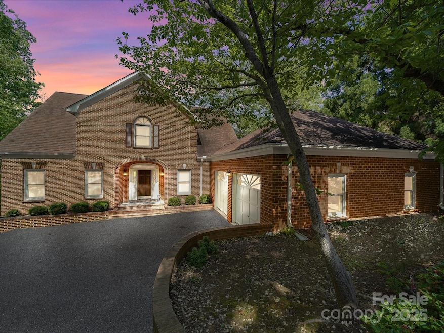Sold $730,000 • Co-Listing Agent