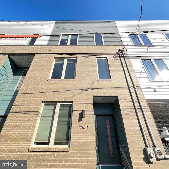 2660 Collins St, Philadelphia, PA 19125 - photo 1