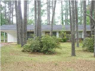 252 Pinehurst Cir, Hazlehurst, MS 39083 - photo 1
